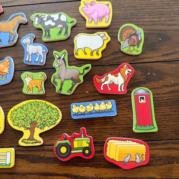 Melissa & Doug 20 Wooden Farm Magnets in box - Picture 4 of 6